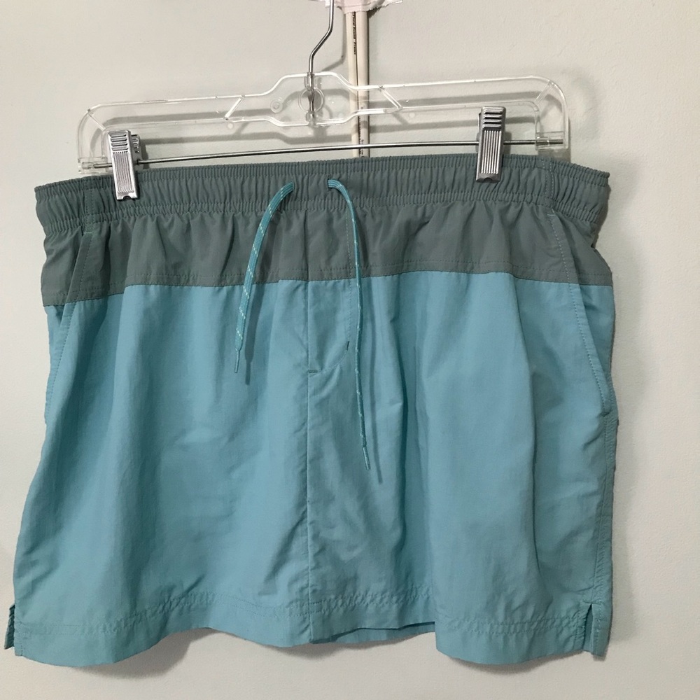 COLUMBIA SKORT, BACK &SIDE POCKETS, PULL U…